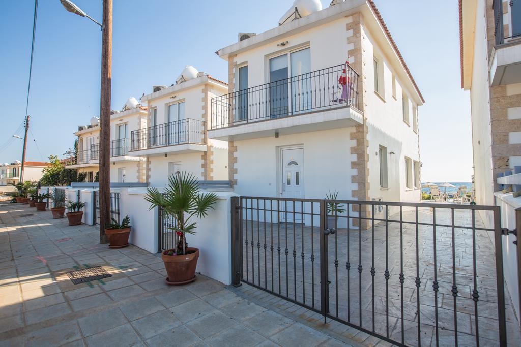 Gorgona Villas Ayia Napa Bagian luar foto