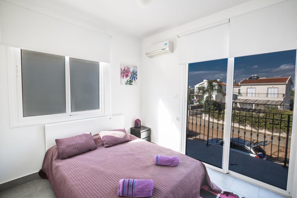 Gorgona Villas Ayia Napa Bagian luar foto