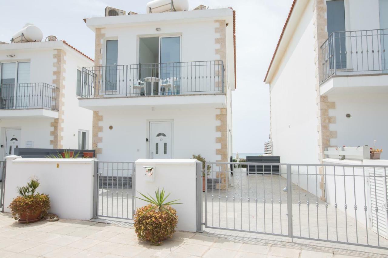 Gorgona Villas Ayia Napa Bagian luar foto